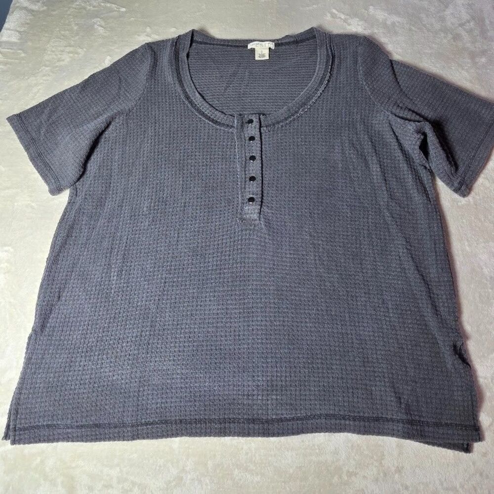 Festi Size 2 Light Gray Waffle Knit Henley Top Snap Button Short Sleeve Women's